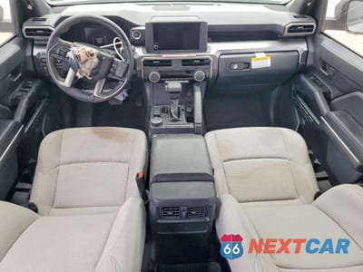 Zdjęcie 8 z 13 samochodu: 2025 TOYOTA 4RUNNER SR5 VIN:JTEVA5AR9S5006975 - miniatura