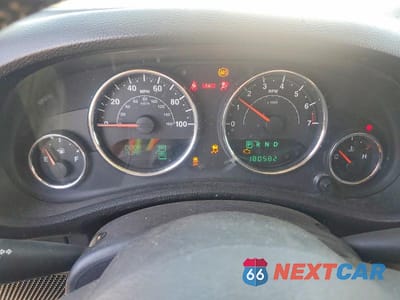 Zdjęcie 9 z 12 samochodu: 2013 JEEP WRANGLER UNLIMITED SPORT VIN:1C4HJWDG3DL591052 - miniatura