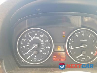 Zdjęcie 8 z 10 samochodu: 2010 BMW 335 I VIN:WBAWB7C58AP048601 - miniatura