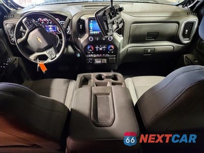 Zdjęcie 8 z 12 samochodu: 2021 CHEVROLET SILVERADO K1500 LT VIN:1GCRYDEDXMZ121901 - miniatura