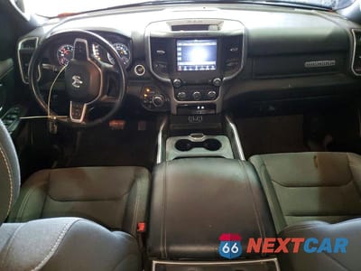 Zdjęcie 8 z 12 samochodu: 2021 RAM 1500 BIG HORN VIN:1C6SRFFT1MN521540 - miniatura
