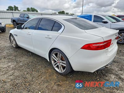 Drugie zdjęcie samochodu z przodu: 2017 JAGUAR XE PRESTIGE VIN:SAJAE4BV2HA953421 - miniatura