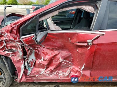 Zdjęcie 7 z 12 samochodu: 2017 CHEVROLET CRUZE LT VIN:1G1BE5SMXH7142469 - miniatura