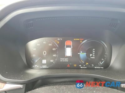 Zdjęcie 9 z 12 samochodu: 2019 VOLVO XC60 T8 VIN:LYVBR0DKXKB197274 - miniatura