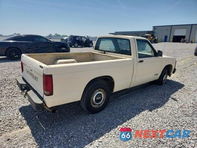 Trzecie zdjęcie samochodu z tyłu: 1991 CHEVROLET S TRUCK S10 VIN:1GCCS14Z2M2259475 - miniatura