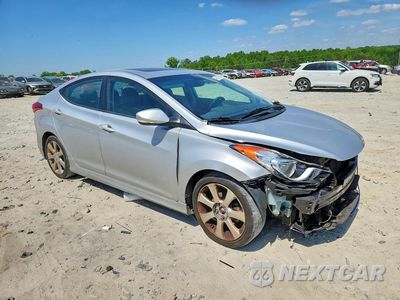Czwarte zdjęcie samochodu z boku: 2013 HYUNDAI ELANTRA LIMITED VIN:5NPDH4AE4DH238776 - miniatura