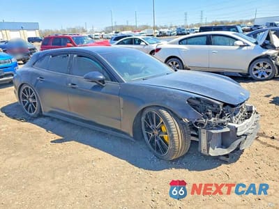Czwarte zdjęcie samochodu z boku: 2021 PORSCHE PANAMERA TURBO S SPORT TURISMO VIN:WP0CF2A74ML197133 - miniatura