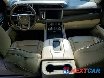 Zdjęcie 8 z 11 samochodu: 2022 GMC YUKON XL DENALI VIN:1GKS2JKL6NR290395 - miniatura