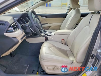 Zdjęcie 7 z 11 samochodu: 2022 TOYOTA CAMRY HYBRID XLE VIN:4T1F31AK0NU591014 - miniatura