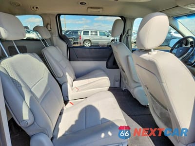 Zdjęcie 11 z 12 samochodu: 2010 DODGE GRAND CARAVAN SE VIN:2D4RN4DE4AR160737 - miniatura