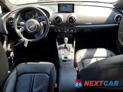 Zdjęcie 8 z 12 samochodu: 2016 AUDI A3 E-TRON PREMIUM ULTRA VIN:WAUVPBFF3GA096913 - miniatura