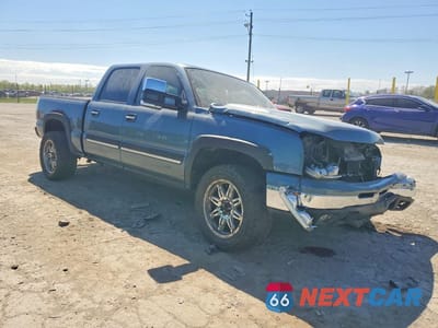 Czwarte zdjęcie samochodu z boku: 2007 CHEVROLET SILVERADO K1500 CLASSIC CREW CAB VIN:2GCEK13Z771177238 - miniatura