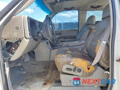 Zdjęcie 7 z 13 samochodu: 1999 CHEVROLET SILVERADO K2500 VIN:1GCGK29U7XE207069 - miniatura