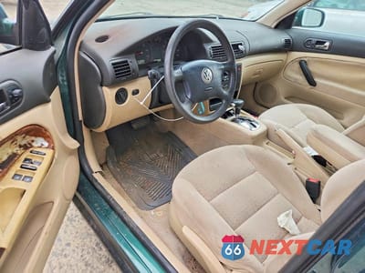 Zdjęcie 8 z 12 samochodu: 1999 VOLKSWAGEN PASSAT GLS VIN:WVWMA63BXXE520282 - miniatura
