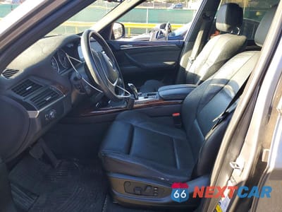 Zdjęcie 7 z 13 samochodu: 2011 BMW X5 XDRIVE35I VIN:5UXZV4C59BL411159 - miniatura