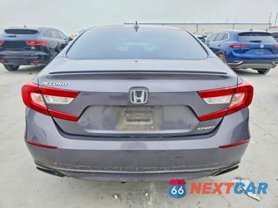 Zdjęcie 6 z 12 samochodu: 2018 HONDA ACCORD SPORT VIN:1HGCV1F37JA202451 - miniatura