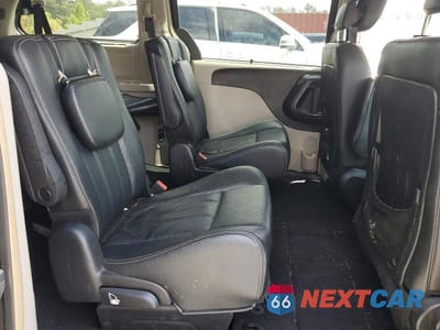 Zdjęcie 11 z 13 samochodu: 2016 CHRYSLER TOWN & COUNTRY TOURING VIN:2C4RC1BG1GR159480 - miniatura