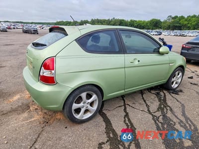 Trzecie zdjęcie samochodu z tyłu: 2007 HYUNDAI ACCENT SE VIN:KMHCN36C37U008559 - miniatura