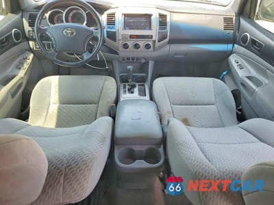 Zdjęcie 8 z 12 samochodu: 2011 TOYOTA TACOMA DOUBLE CAB PRERUNNER LONG BED VIN:3TMKU4HN4BM030591 - miniatura