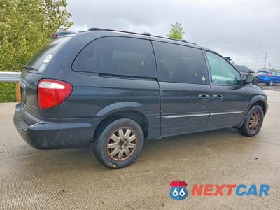 Trzecie zdjęcie samochodu z tyłu: 2004 CHRYSLER TOWN & COUNTRY LIMITED VIN:2C8GP64L24R575597 - miniatura