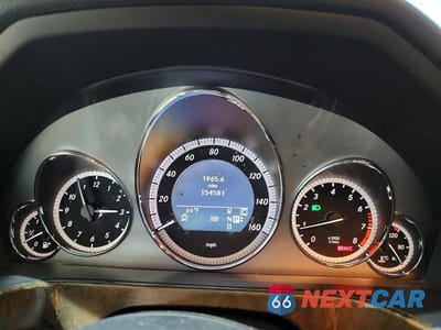 Zdjęcie 9 z 12 samochodu: 2010 MERCEDES-BENZ E 350 4MATIC VIN:WDDHF8HB1AA065804 - miniatura