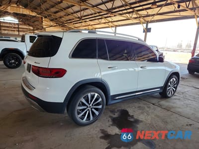 Trzecie zdjęcie samochodu z tyłu: 2023 MERCEDES-BENZ GLB 250 4MATIC VIN:W1N4M4HB3PW331741 - miniatura
