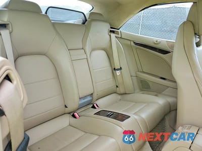 Zdjęcie 10 z 11 samochodu: 2012 MERCEDES-BENZ E 350 VIN:WDDKK5KF1CF162261 - miniatura