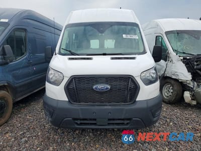 Piąte zdjęcie samochodu w środku: 2023 FORD TRANSIT T-250 VIN:1FTBR3X82PKA82260 - miniatura
