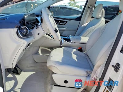 Zdjęcie 7 z 13 samochodu: 2024 MERCEDES-BENZ EQE SUV 350+ VIN:4JGGM2BB7RA056680 - miniatura