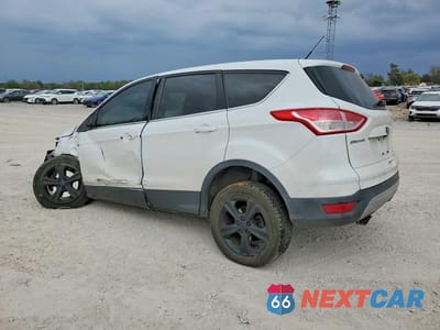 Drugie zdjęcie samochodu z przodu: 2015 FORD ESCAPE SE VIN:1FMCU9G91FUB32255 - miniatura