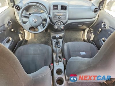 Zdjęcie 8 z 12 samochodu: 2013 NISSAN VERSA 1.6 S VIN:3N1CN7AP1DL869916 - miniatura