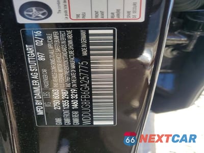 Zdjęcie 12 z 12 samochodu: 2016 MERCEDES-BENZ S 550 4MATIC VIN:WDDUG8FB6GA257775 - miniatura