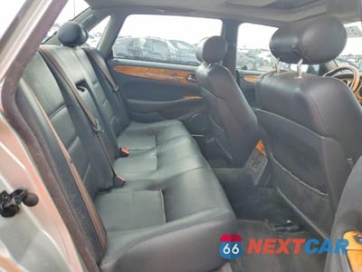 Zdjęcie 10 z 12 samochodu: 1999 JAGUAR XJR VIN:SAJPX1847XC854663 - miniatura