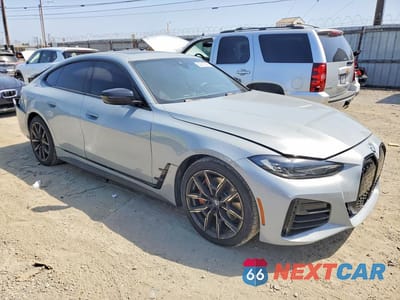 Czwarte zdjęcie samochodu z boku: 2023 BMW 430I GRAN COUPE VIN:WBA63AV08PFP16102 - miniatura