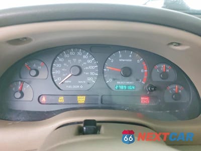 Zdjęcie 9 z 12 samochodu: 2000 FORD MUSTANG VIN:1FAFP4049YF204813 - miniatura