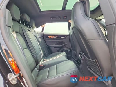 Zdjęcie 11 z 14 samochodu: 2025 PORSCHE MACAN 4S VIN:WP1AB2XA9SL152347 - miniatura