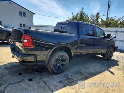 Trzecie zdjęcie samochodu z tyłu: 2026 RAM 1500 BIG HORN VIN:1C6SRFFP6TN277580 - miniatura