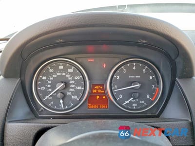 Zdjęcie 9 z 13 samochodu: 2015 BMW X1 XDRIVE35I VIN:WBAVM5C54FVV94177 - miniatura