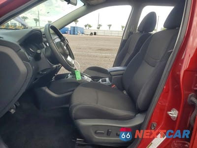 Zdjęcie 7 z 14 samochodu: 2018 NISSAN ROGUE S VIN:5N1AT2MT9JC842729 - miniatura