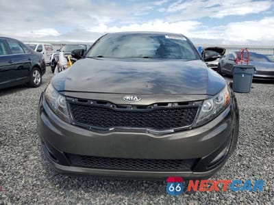 Piąte zdjęcie samochodu w środku: 2013 KIA OPTIMA LX VIN:5XXGM4A79DG254400 - miniatura