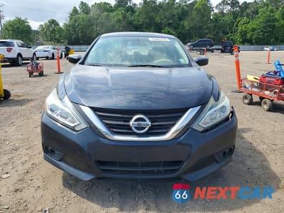 Piąte zdjęcie samochodu w środku: 2016 NISSAN ALTIMA 2.5 SV VIN:1N4AL3AP6GC148516 - miniatura