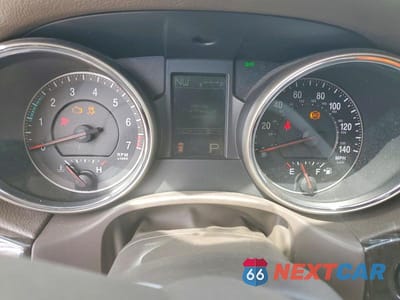 Zdjęcie 9 z 13 samochodu: 2011 JEEP GRAND CHEROKEE LAREDO VIN:1J4RS4GG6BC532201 - miniatura