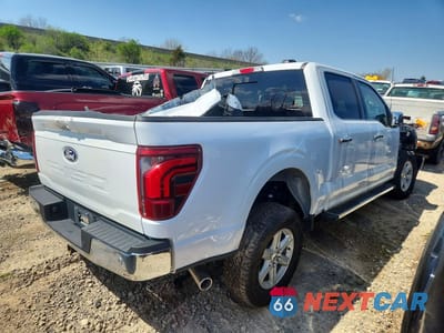 Trzecie zdjęcie samochodu z tyłu: 2024 FORD F150 LARIAT VIN:1FTFW5L50RFB32554 - miniatura