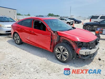 Czwarte zdjęcie samochodu z boku: 2017 HONDA CIVIC EX VIN:2HGFC1F37HH630129 - miniatura