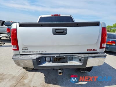 Zdjęcie 6 z 11 samochodu: 2010 GMC SIERRA K1500 SLE VIN:3GTRKVE35AG171423 - miniatura