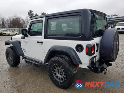 Drugie zdjęcie samochodu z przodu: 2020 JEEP WRANGLER SPORT VIN:1C4GJXAG4LW208965 - miniatura