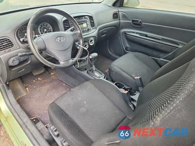 Zdjęcie 8 z 12 samochodu: 2007 HYUNDAI ACCENT SE VIN:KMHCN36C37U008559 - miniatura