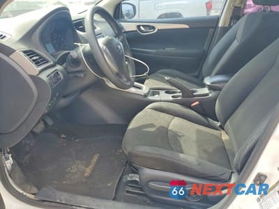 Zdjęcie 7 z 11 samochodu: 2014 NISSAN SENTRA S VIN:3N1AB7AP2EL630215 - miniatura