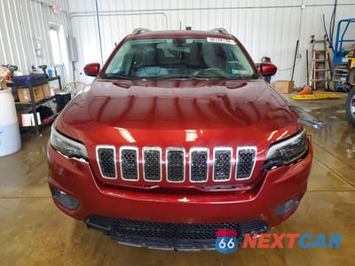 Piąte zdjęcie samochodu w środku: 2019 JEEP CHEROKEE LATITUDE PLUS VIN:1C4PJMLN3KD116430 - miniatura