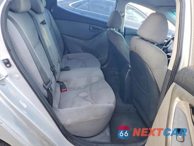 Zdjęcie 10 z 12 samochodu: 2012 HYUNDAI ELANTRA GLS VIN:KMHDH4AE1CU401738 - miniatura